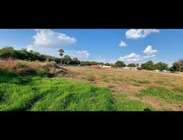 7,308M² VACANT LAND FOR SALE IN THREE RIVERS